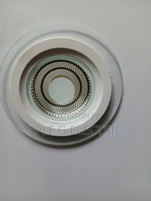 Morden Ceiling Mounted Pop Light