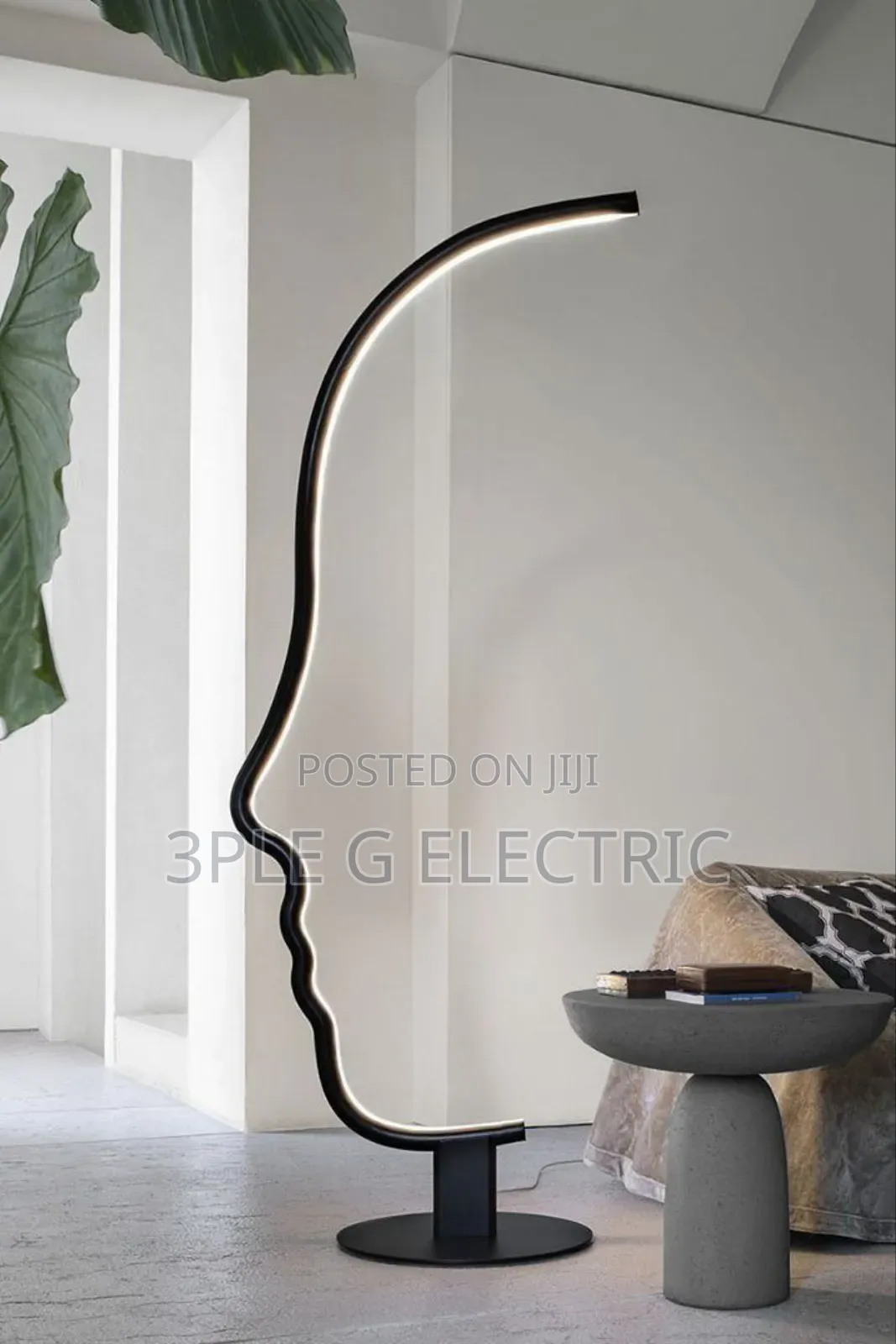 Nordic Face Floor Lamp
