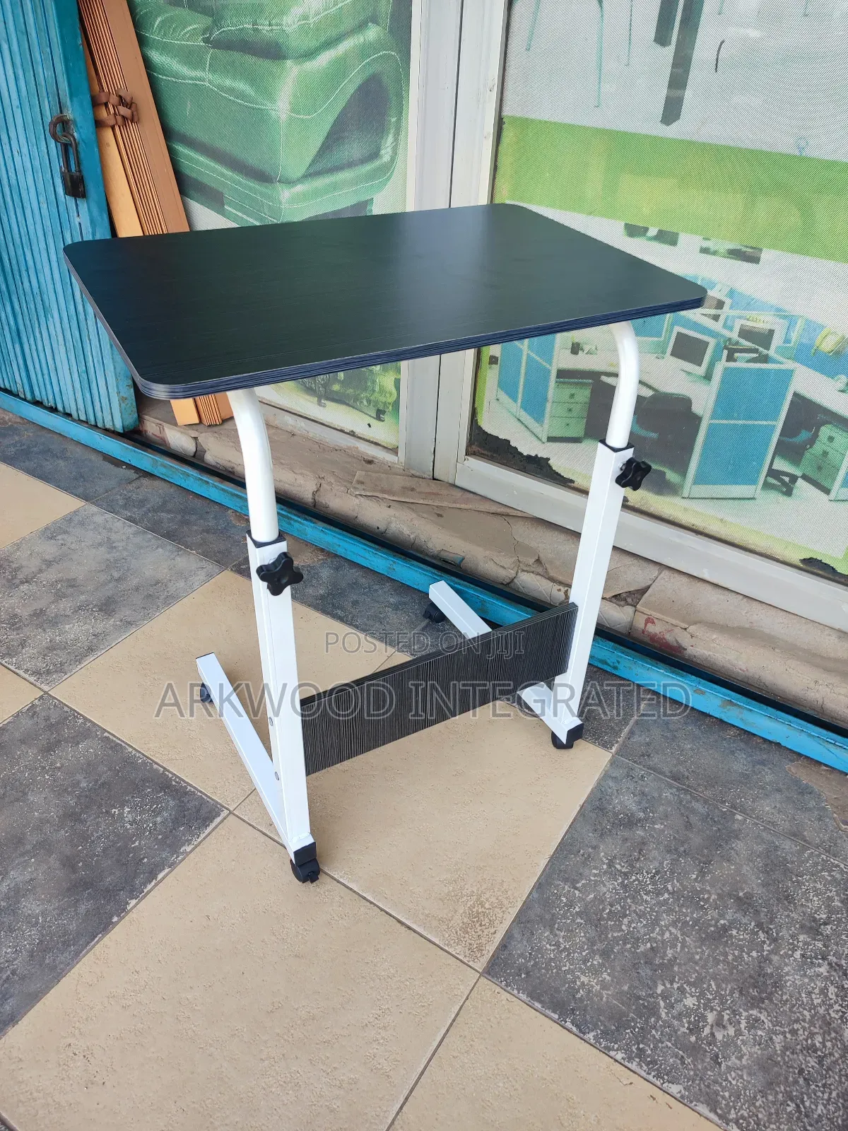 Adjustable Laptop Table