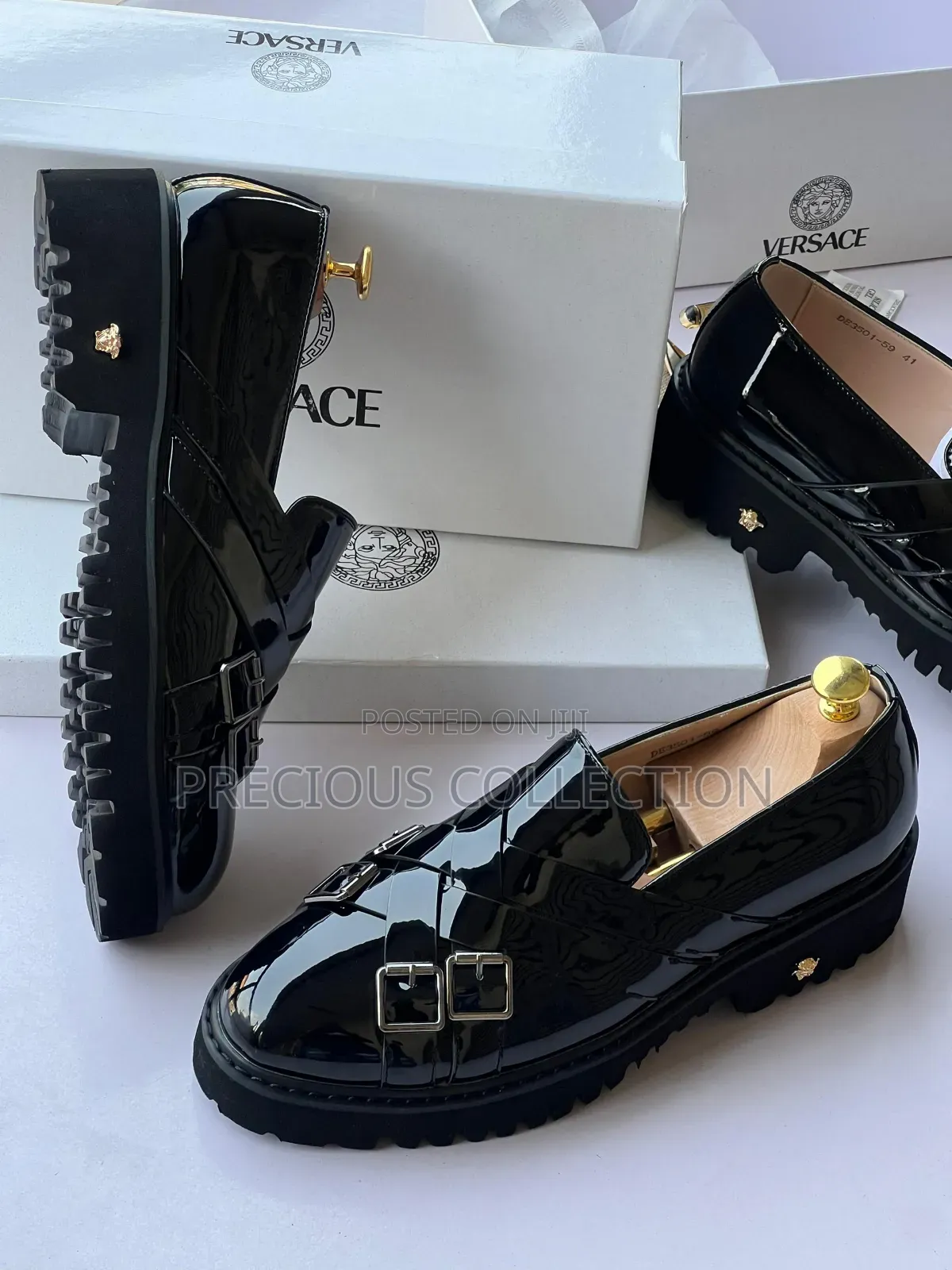 Men's Versace Glossy Leather Coperate Shoe
