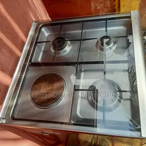 4 Burner Xper Gas Cooker.