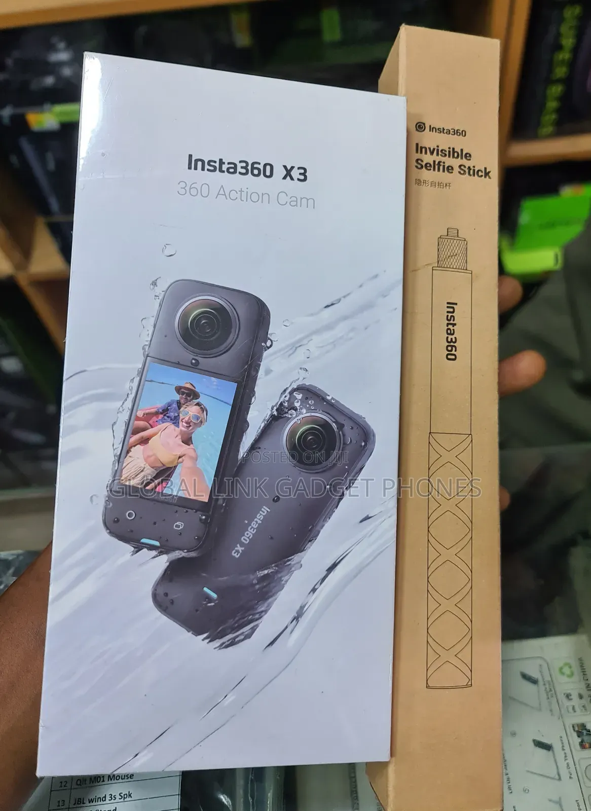 Insta360 X3 Waterproof Action Camera With Invisible Selfie S