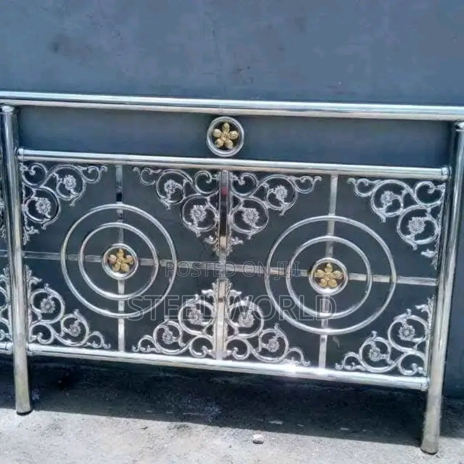 Circular Flower Design