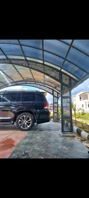Car Shade Construction