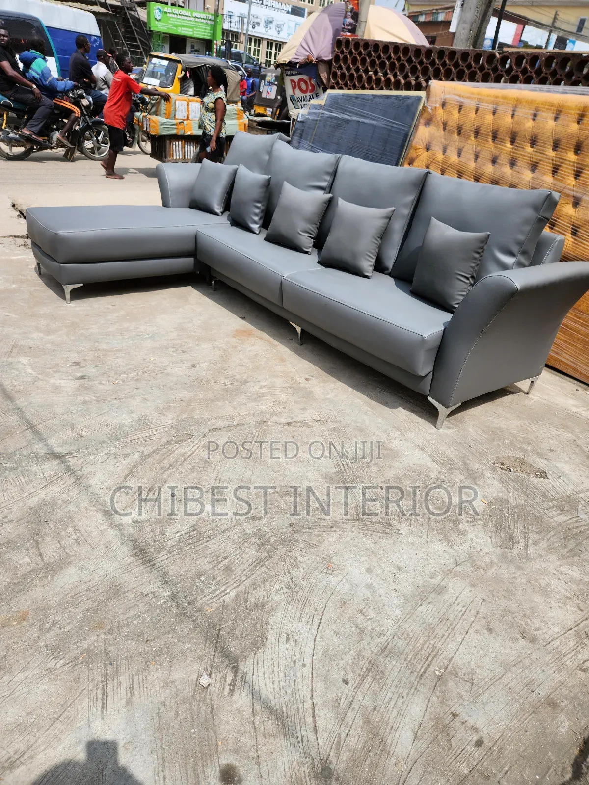 10ftby6ft L-Shaped Leather Chair.