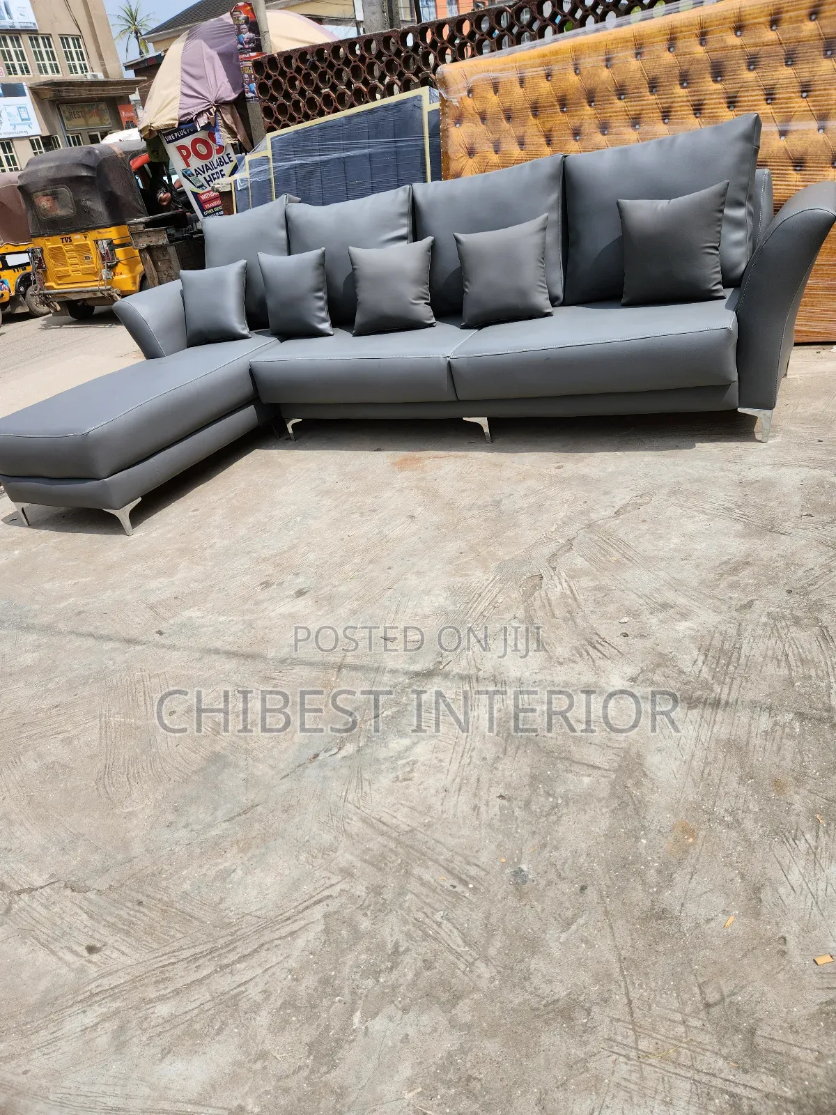 10ftby6ft L-Shaped Leather Couch