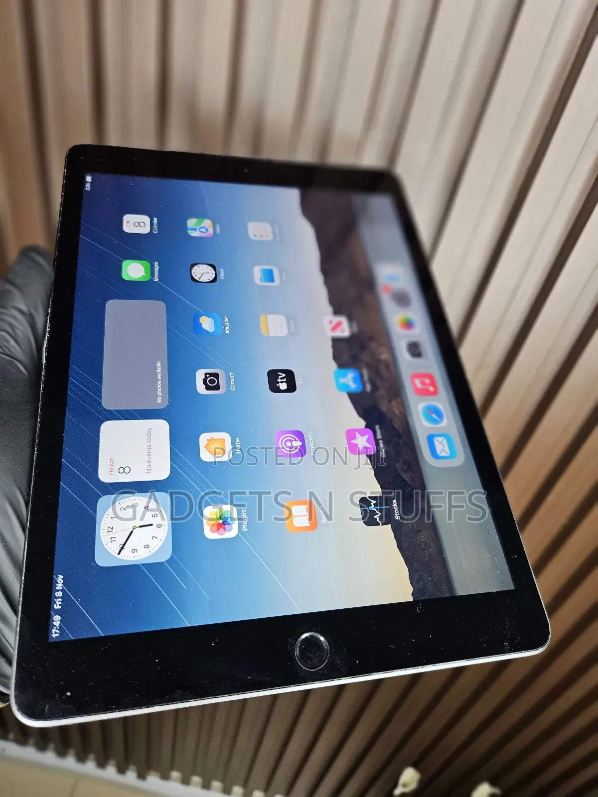 Apple iPad 10.2 (2019) 32 GB Gray