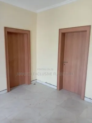 House Door With High Quality Wood