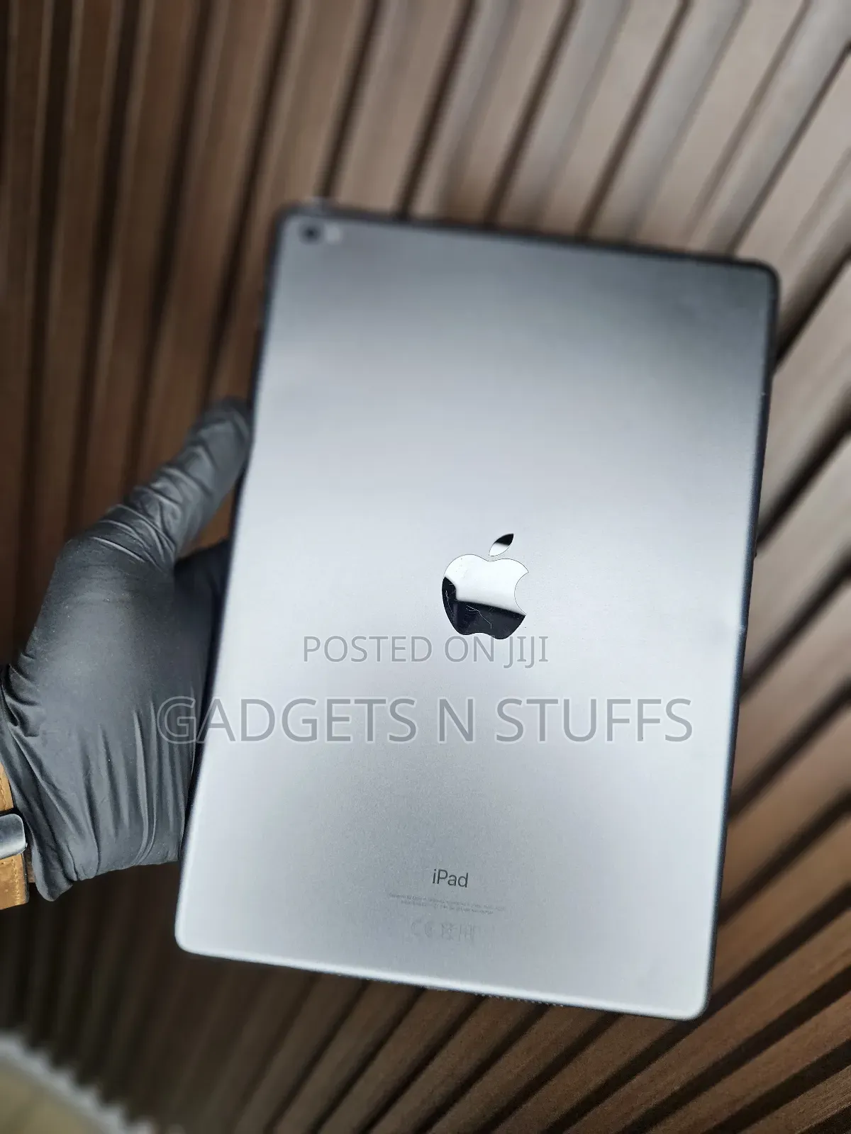 Apple iPad 10.2 (2019) 32 GB Gray