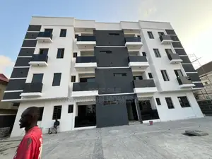 2bdrm Apartment in Lekki Phase 1 for sale