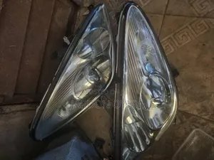 Head Light Toyota Es 330 2005