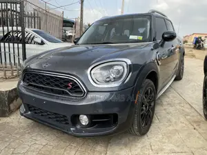 Mini Countryman Cooper S AWD ALL4 2018 Gray
