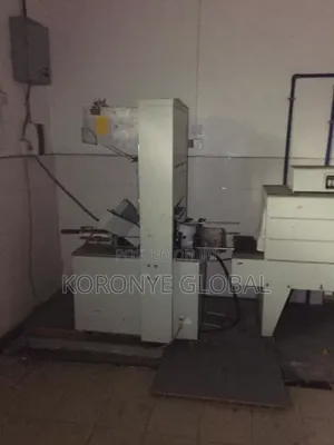 Auto Shrink Nylon Packaging Machine