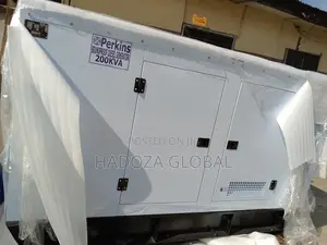 Pollution-Reducing 200kva Soundproof Perkins Generator