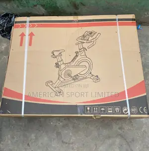 Commercial Spinning Bike 150kg Maximum User Weight