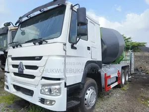 Howo Mixer Truck