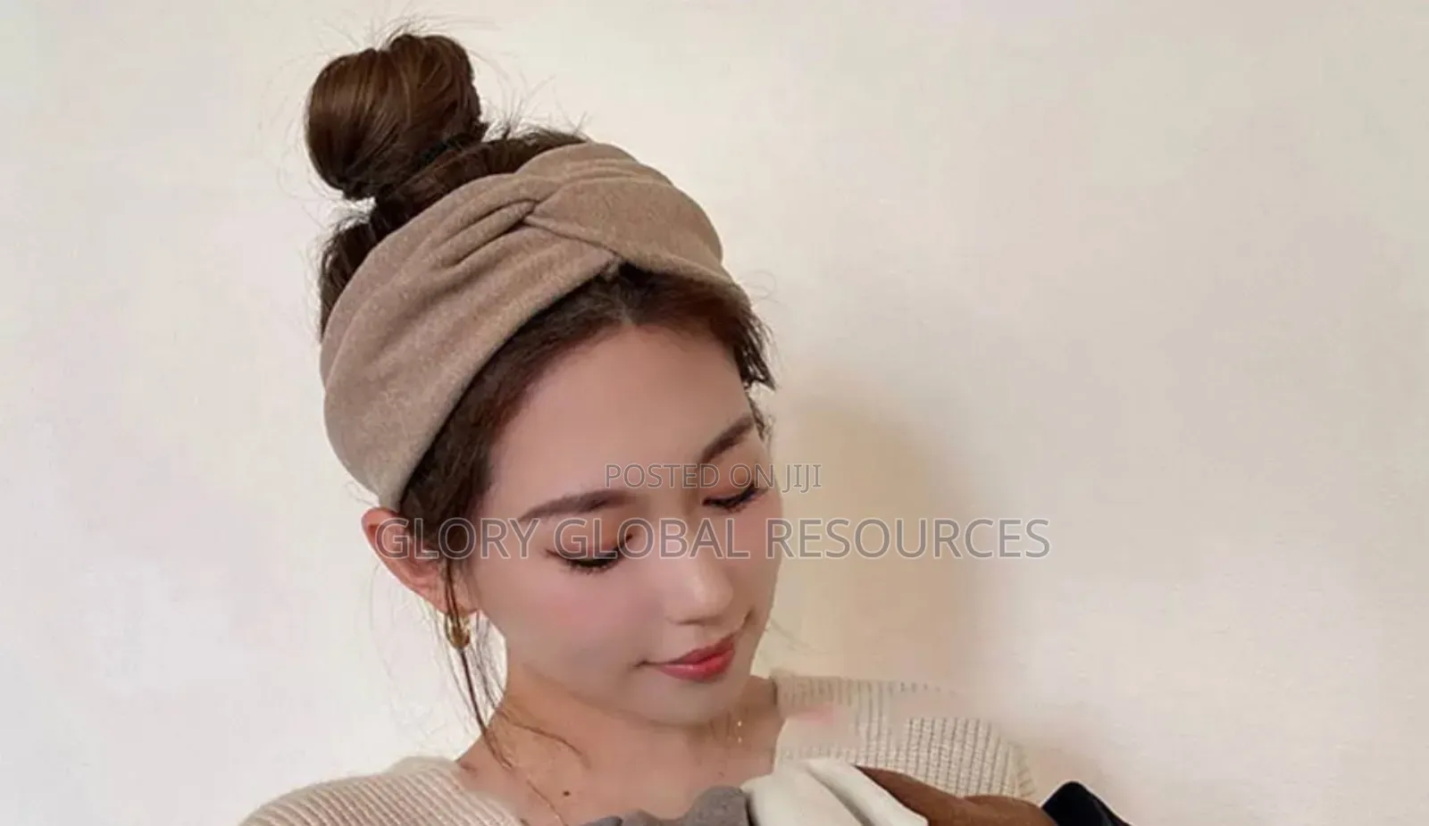 Cross Head Band