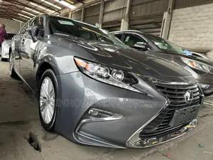 Photo - Lexus ES 350 FWD 2016 Gray