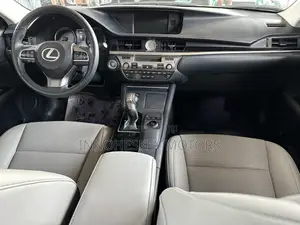 Lexus ES 350 FWD 2016 Gray