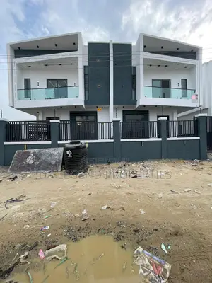 4bdrm Duplex in Ajah for sale