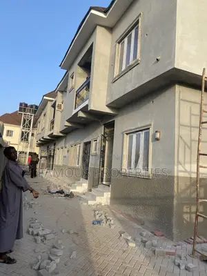 Photo - 1bdrm Block of Flats in Ushafa for rent