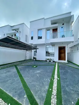 5bdrm Duplex in Lekki for sale