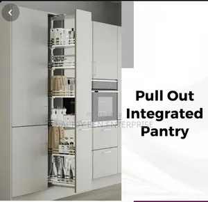 Pullout Integrated Pantry