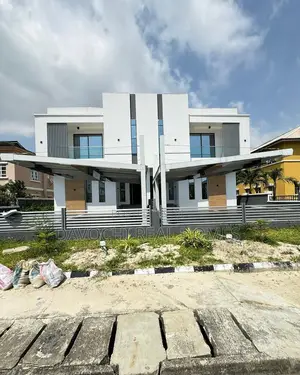 Furnished 5bdrm House in Chevron for rent