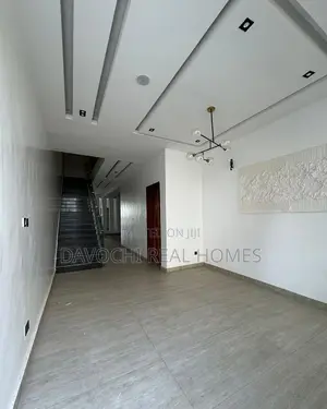Furnished 5bdrm House in Chevron for rent
