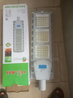 300w Vellmax Solar Street Lights
