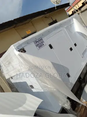 Heavy-Duty 200kva Soundproof Perkins Generator