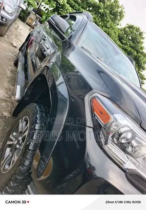 Toyota Tacoma 2018 Black
