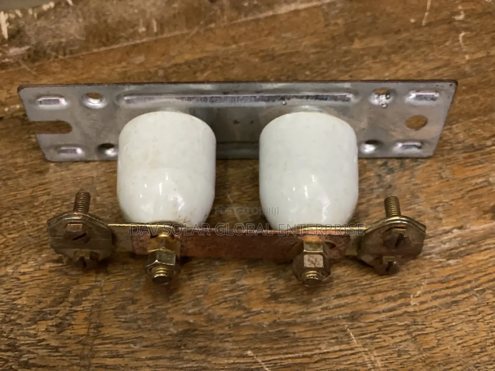 Copper Earth Bar