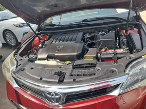 Toyota Avalon 2015 Red