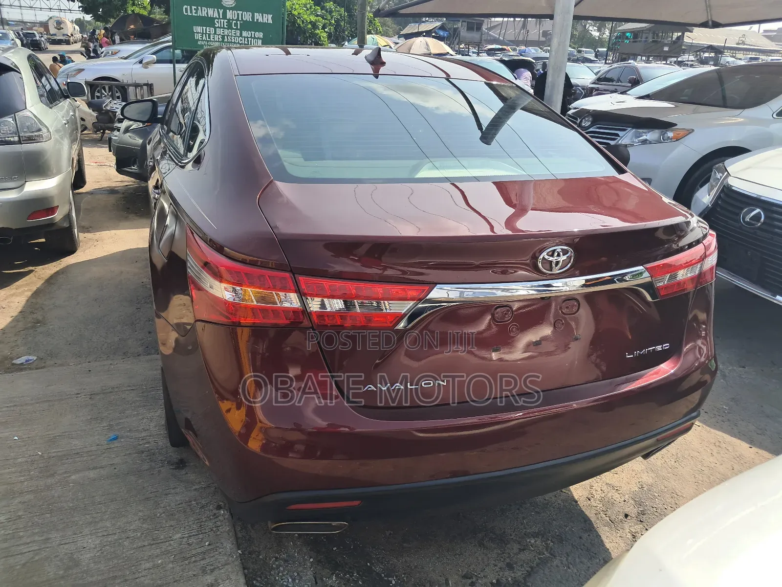Toyota Avalon 2015 Red