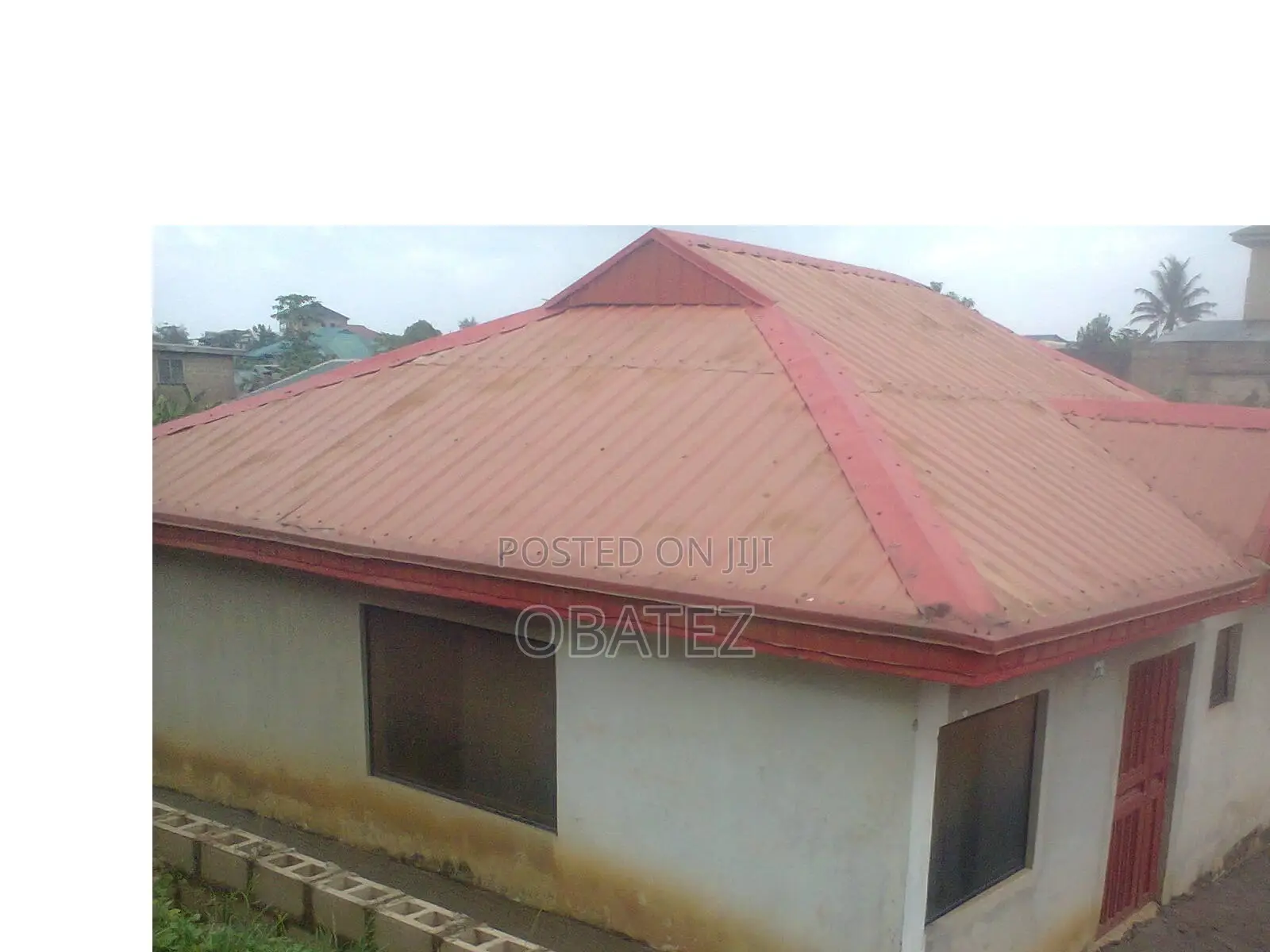 2bdrm Bungalow in Adeagbao Street, Obafemi-Owode for sale