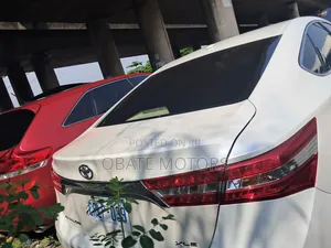 Toyota Avalon 2015 White