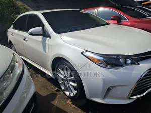 Toyota Avalon 2015 White