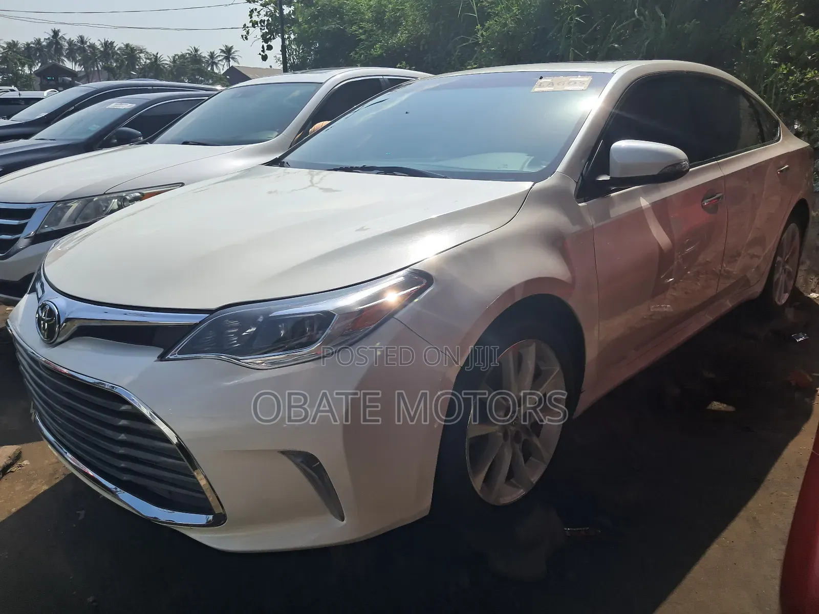 Toyota Avalon 2015 White
