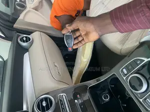 Mercedes Gle350/Glc350,C300 4g GPS Tracker