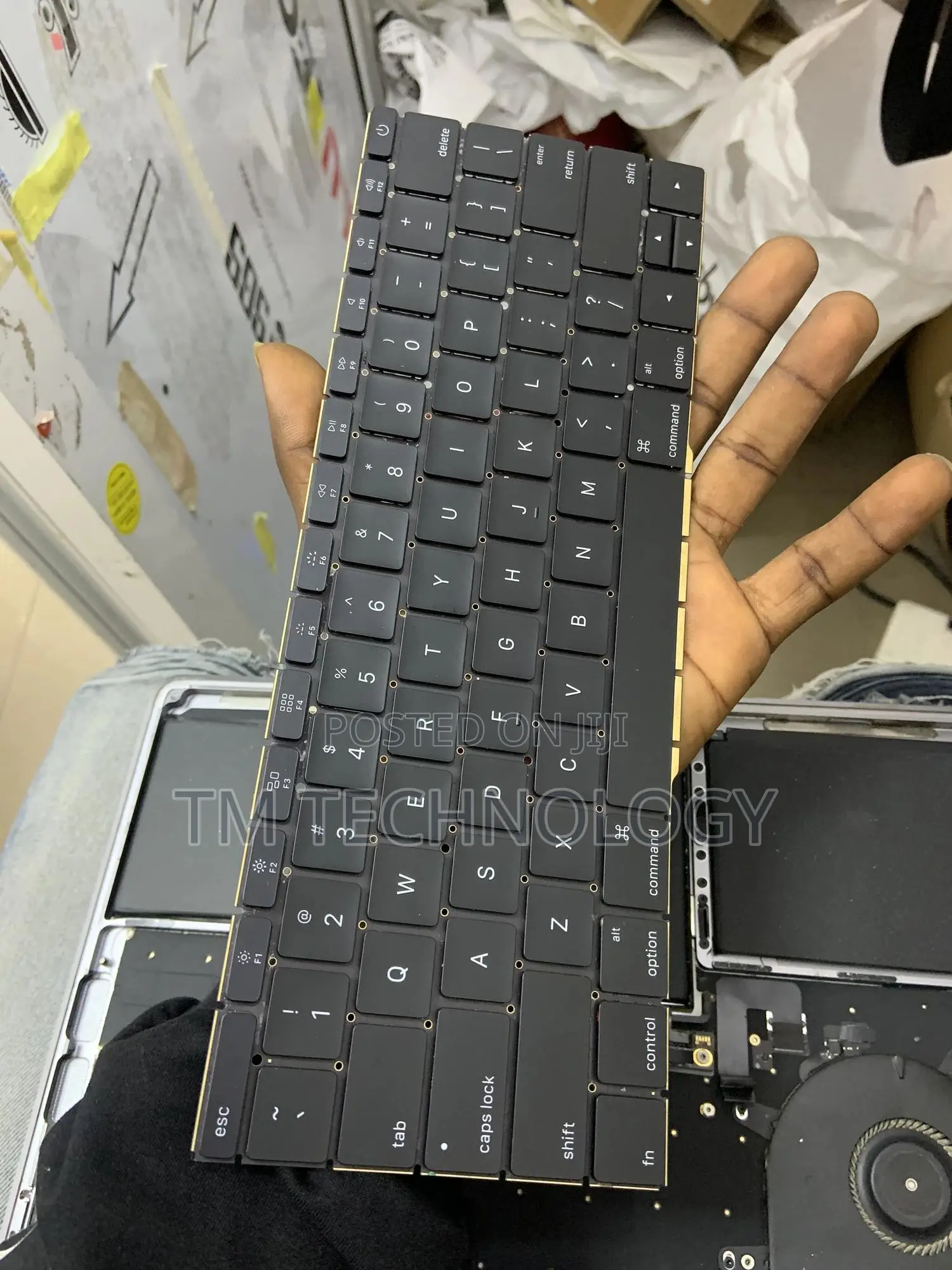 Macbook Pro/Air Keyboard Available for Your Macbook