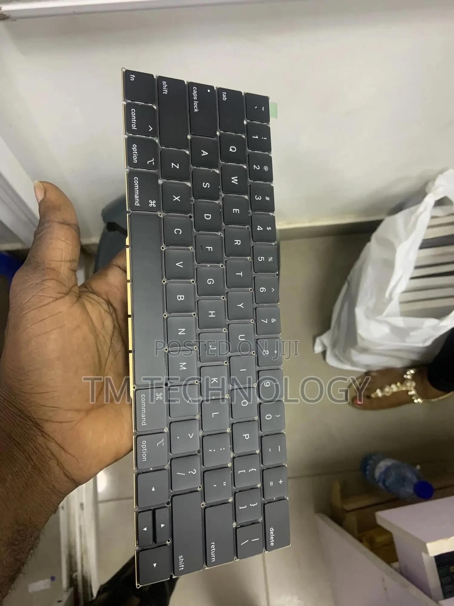 Macbook Pro/Air Keyboard Available for Your Macbook