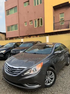 Hyundai Sonata GLS Sedan FWD (2.4L 4cyl 6A) 2011 Gray