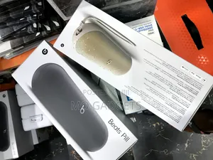 Beats Pill