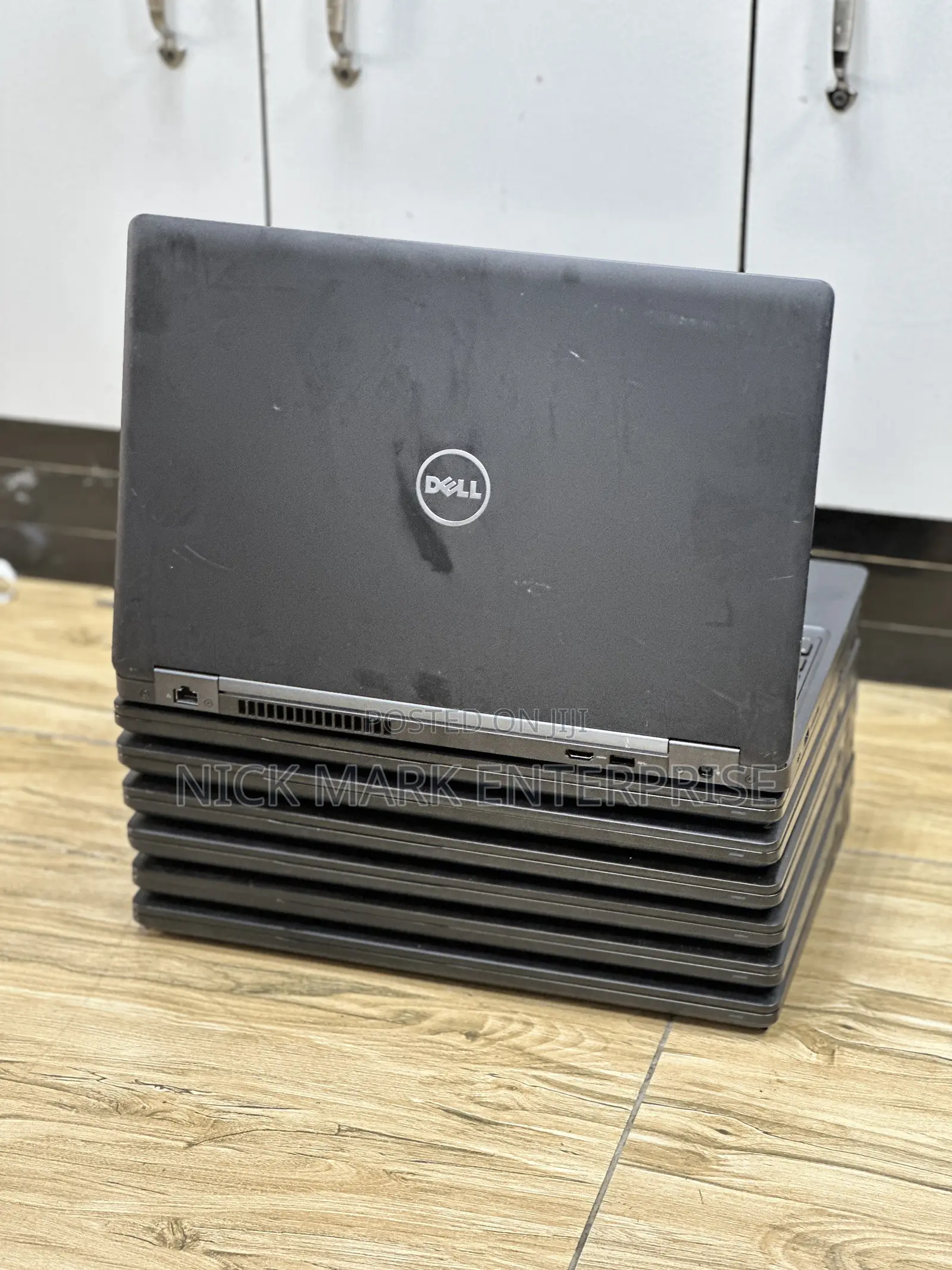 Laptop Dell Latitude 5580 8GB Intel Core i5 SSD 256GB