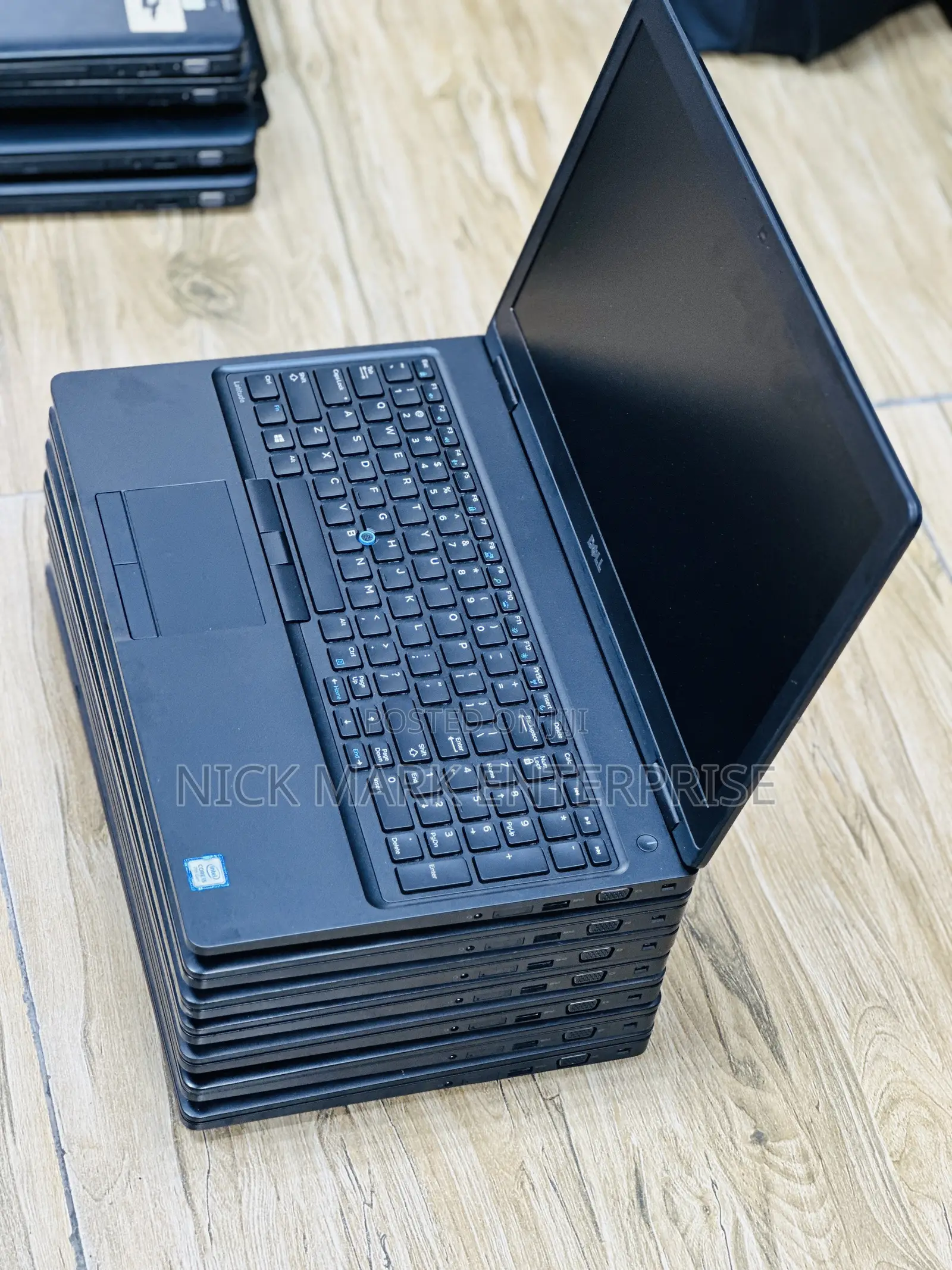Laptop Dell Latitude 5580 8GB Intel Core i5 SSD 256GB