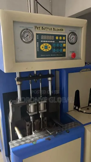 2 Cavity Pet Bottle Blowing Machine