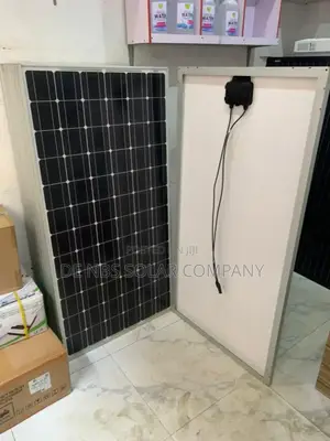 300w Jinko Solar Panel
