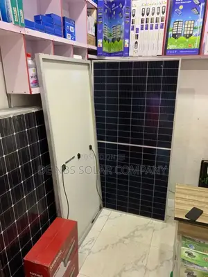 Jinko 600w Halfcut 144cell Solar Panel