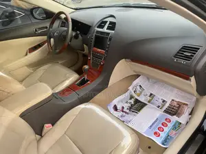 Lexus ES 350 2011 Black
